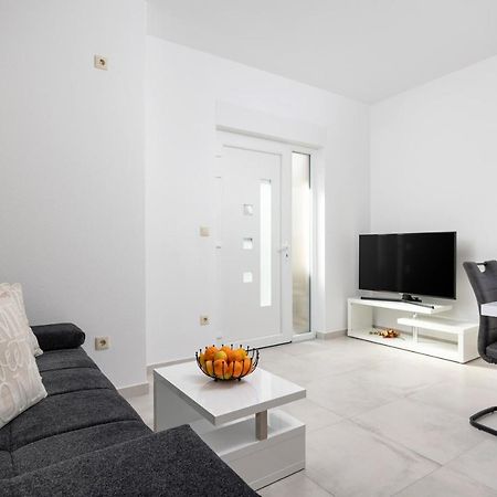Luxury Apartment Ketty Split Exterior photo